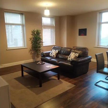 Apartmán Spacious Two Bedroom Newport St 8 *