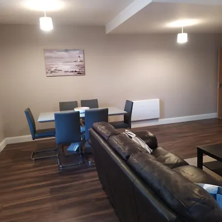 Spacious Two Bedroom Longs Place, 8 아파트 더블린